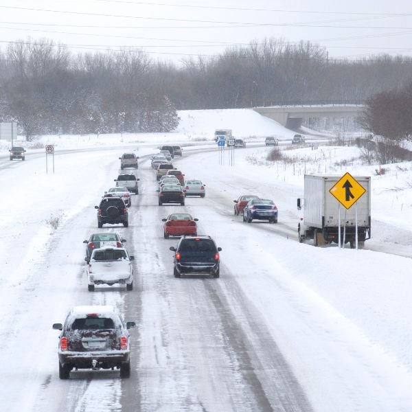 Minnnesota Hwy 10 winter storm